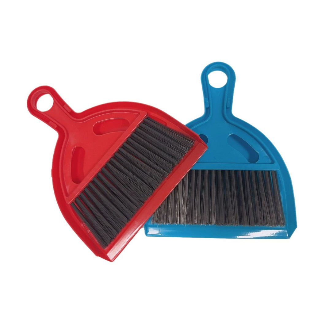 Liao-dustpan-and-brush