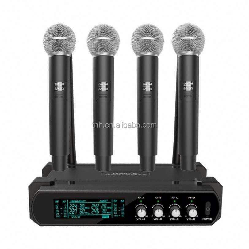 Professional wireless 4 channel microphone