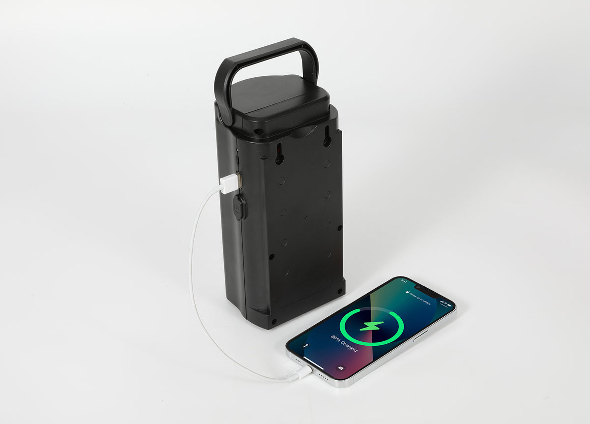 Andwol Q-LED24S solar rechargeable light
