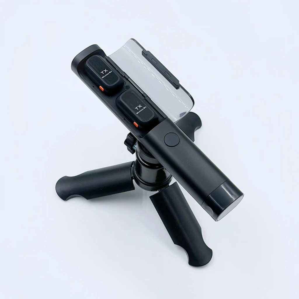 QY99 wireless lapel microphone